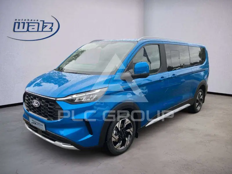 2025 Ford Tourneo
