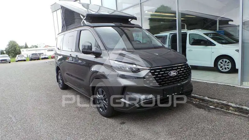 2025 Ford Tourneo