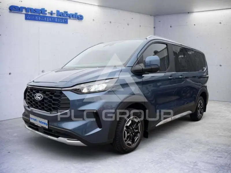 2025 Ford Tourneo