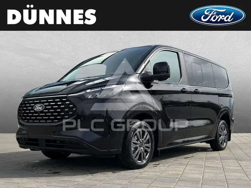 2025 Ford Tourneo