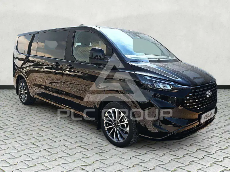 2025 Ford Tourneo