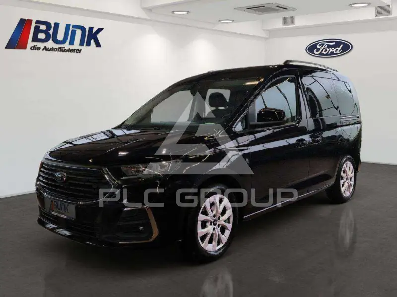 2025 Ford Tourneo