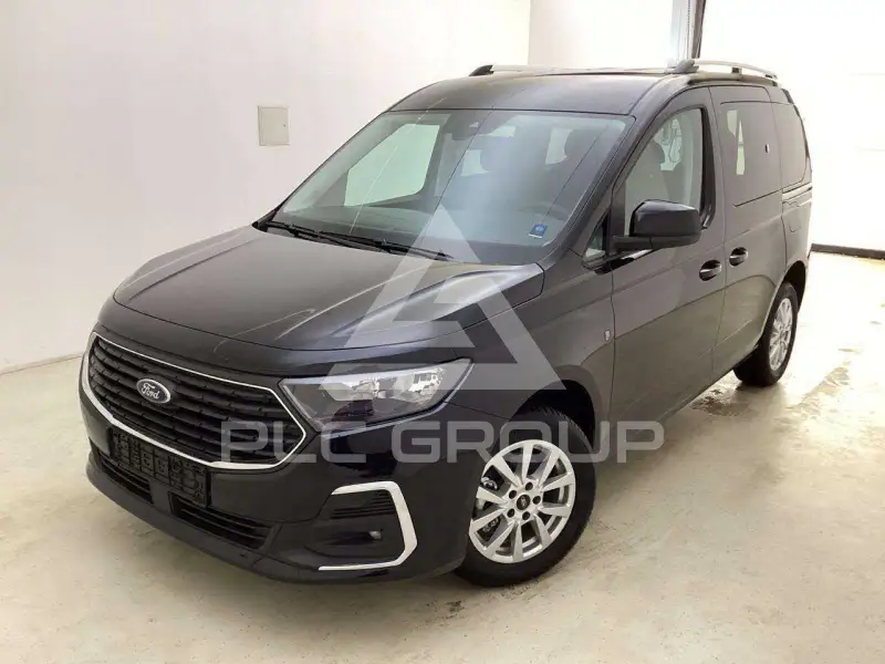 2025 Ford Tourneo