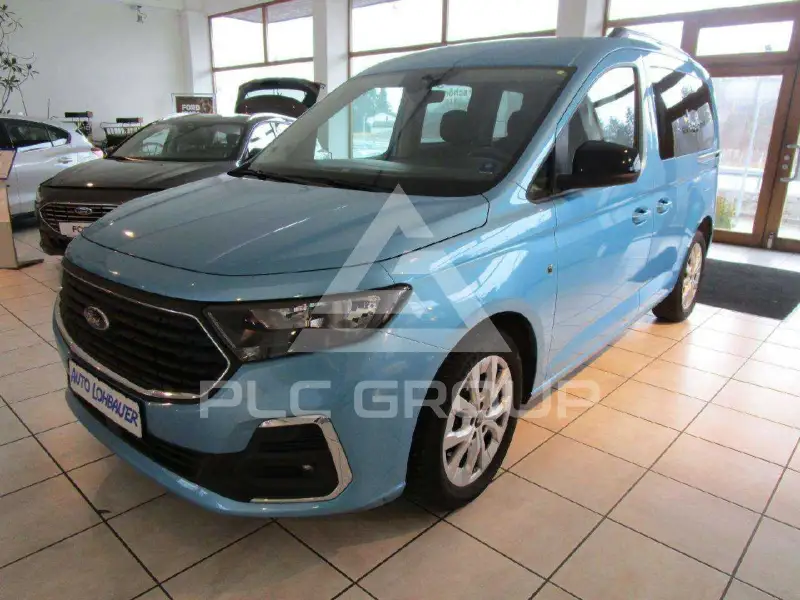 2025 Ford Tourneo