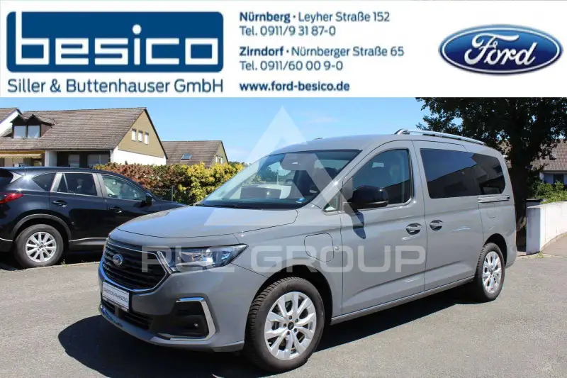 2025 Ford Tourneo