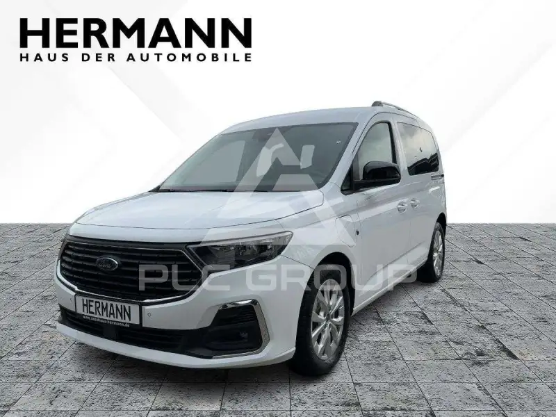 2025 Ford Tourneo