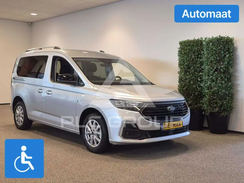 2025 Ford Tourneo
