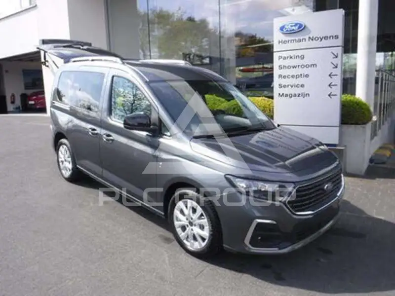 2025 Ford Tourneo