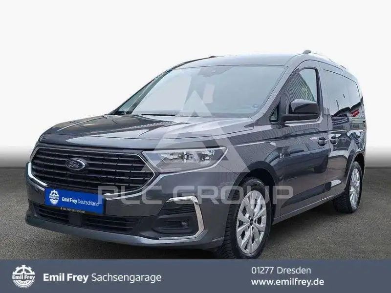 2025 Ford Tourneo