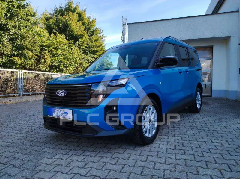 2025 Ford Tourneo