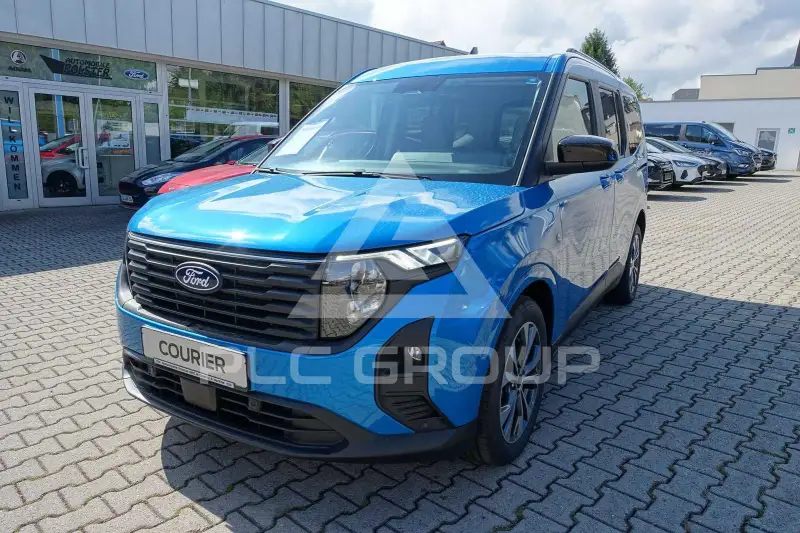 2025 Ford Tourneo