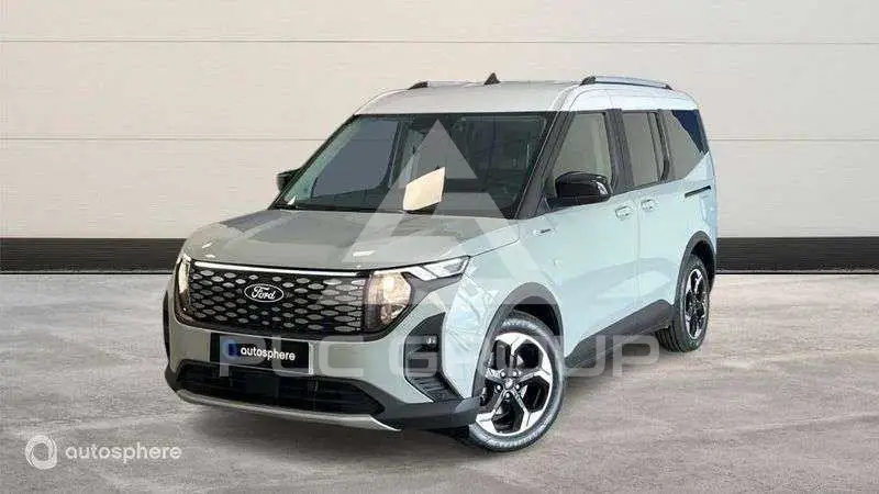 2025 Ford Tourneo