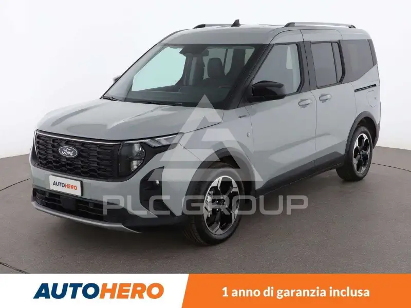 2025 Ford Tourneo