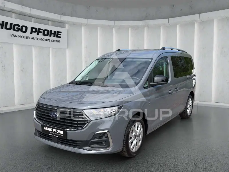 2025 Ford Tourneo