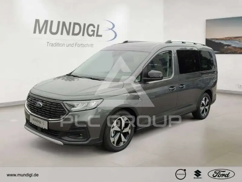 2025 Ford Tourneo