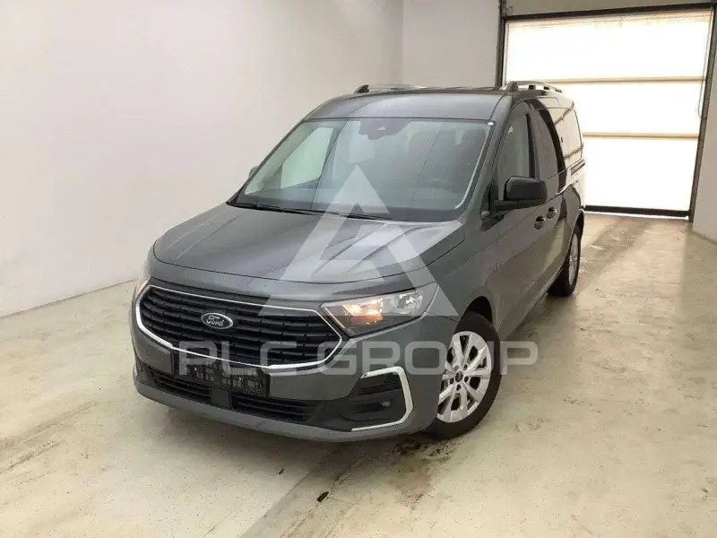 2025 Ford Tourneo