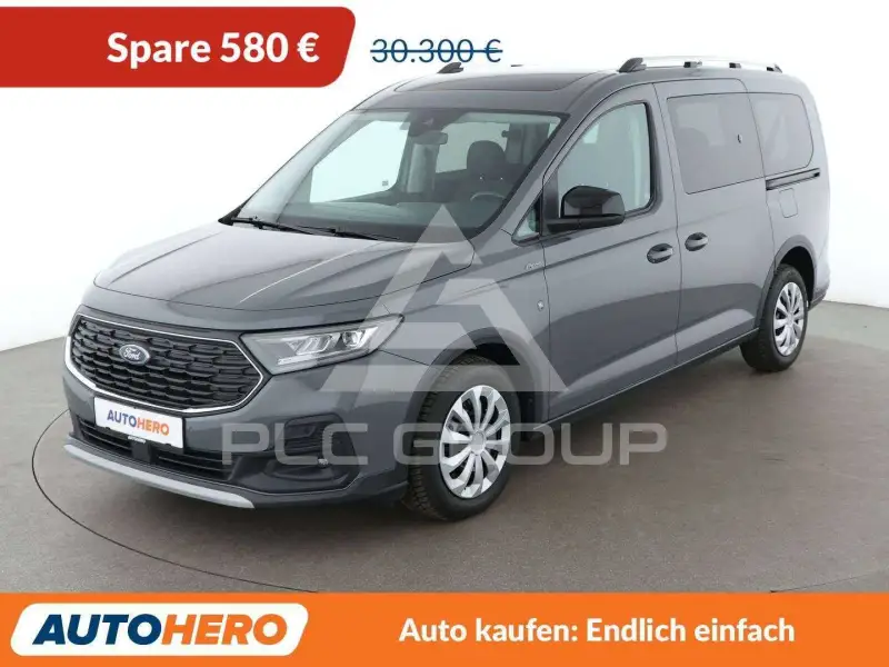 2025 Ford Tourneo