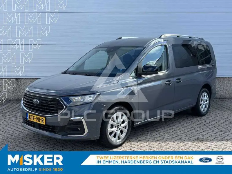 2025 Ford Tourneo