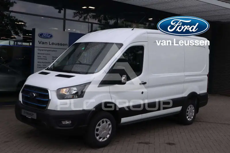 2025 Ford E-Series