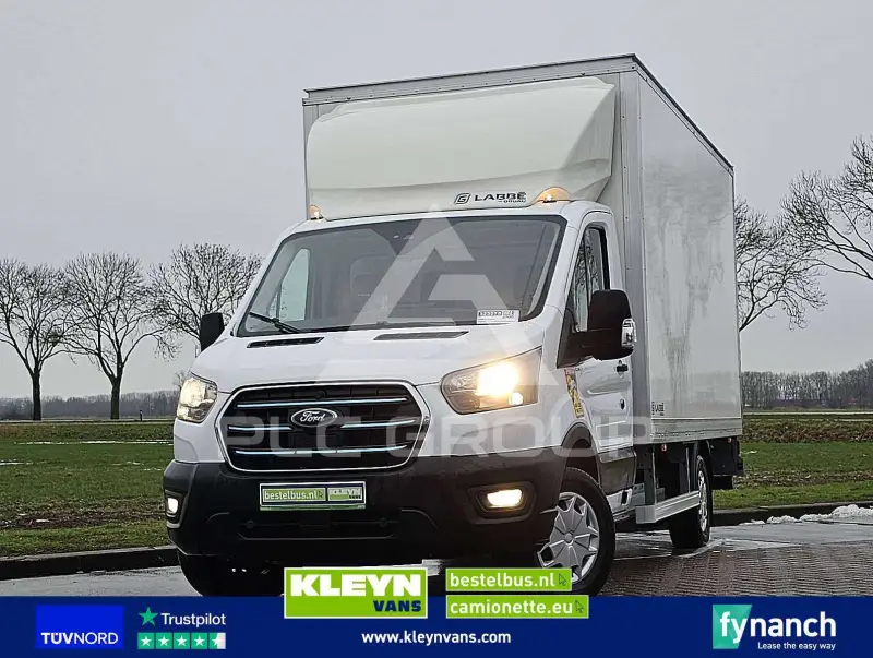 2025 Ford E-Series