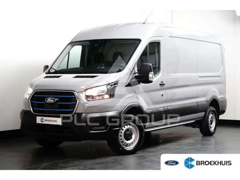 2025 Ford E-Series