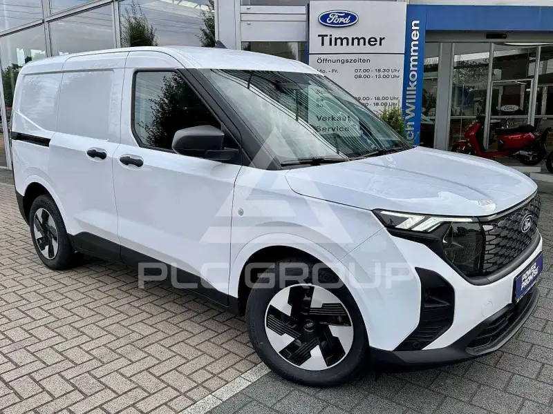 2025 Ford E-Series