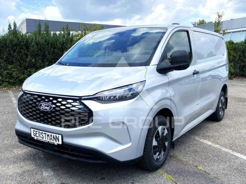 2025 Ford E-Series
