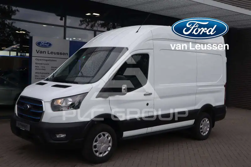 2025 Ford E-Series