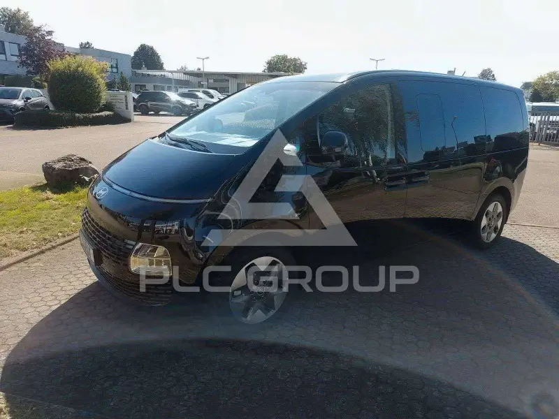 2025 Hyundai Staria