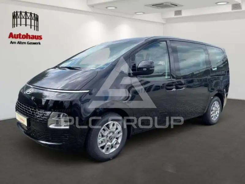 2025 Hyundai Staria