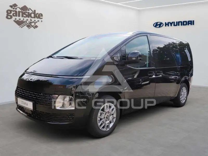 2025 Hyundai Staria