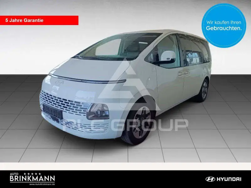 2025 Hyundai Staria