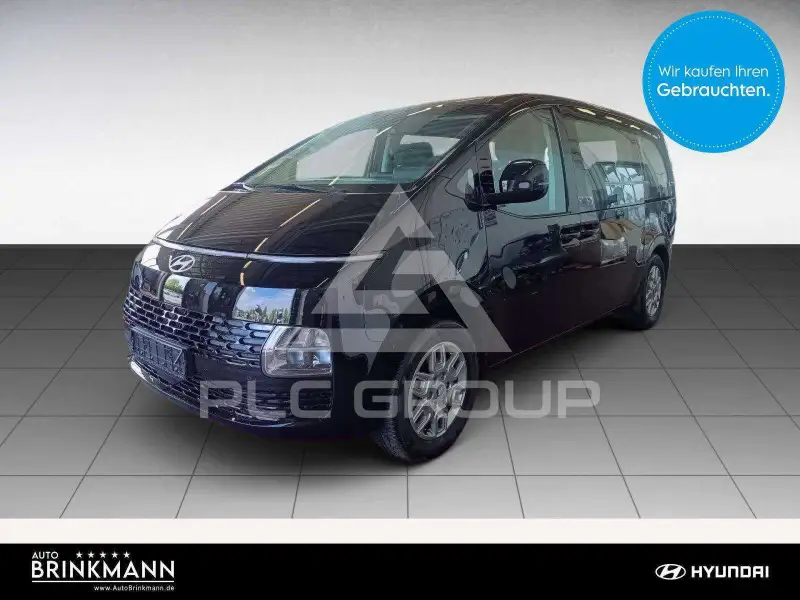 2025 Hyundai Staria