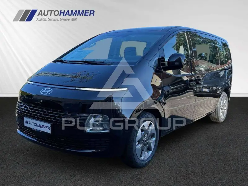 2025 Hyundai Staria