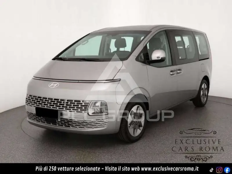 2025 Hyundai Staria