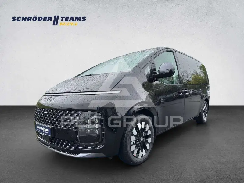 2025 Hyundai Staria