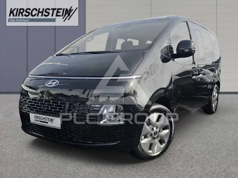 2025 Hyundai Staria