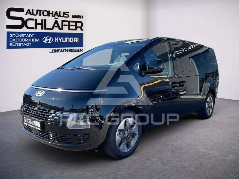 2025 Hyundai Staria