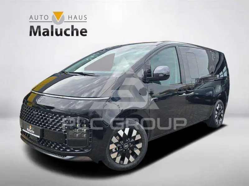 2025 Hyundai Staria