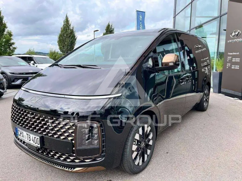 2025 Hyundai Staria