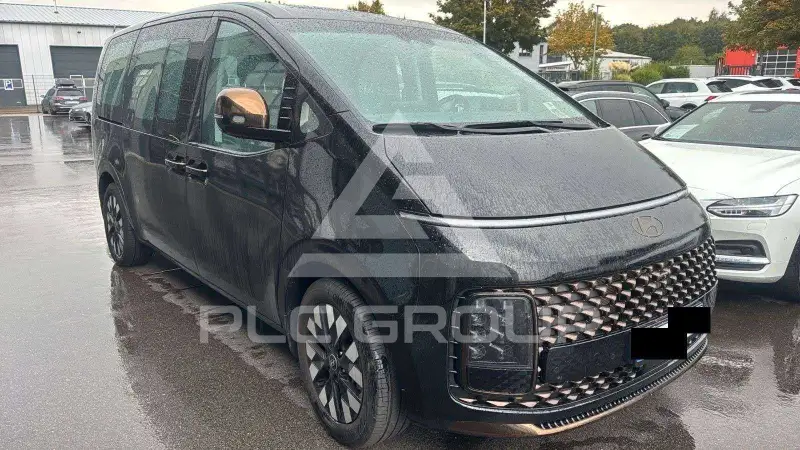 2025 Hyundai Staria