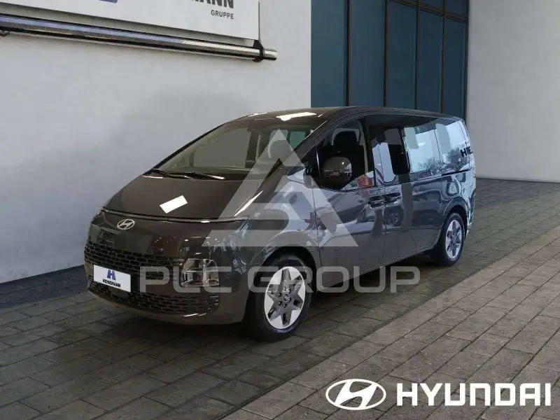 2025 Hyundai Staria