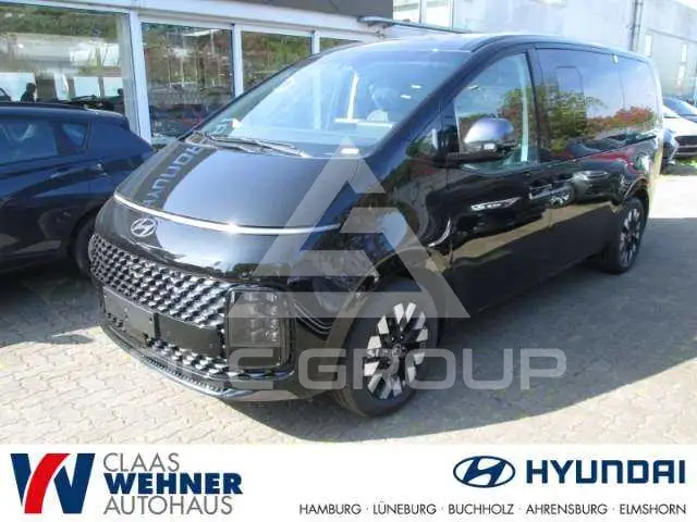 2025 Hyundai Staria
