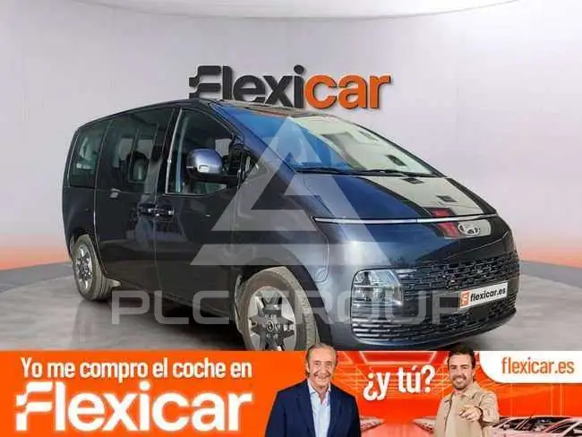 2025 Hyundai Staria