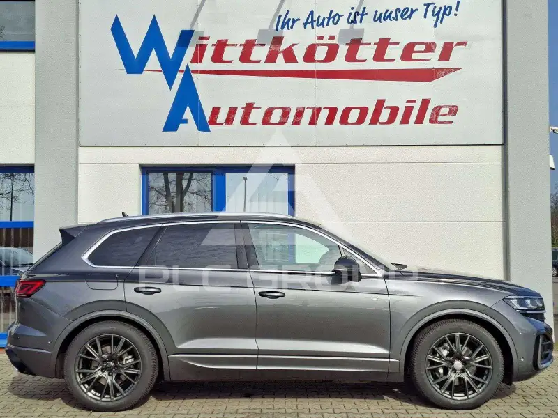 2025 Volkswagen Touareg
