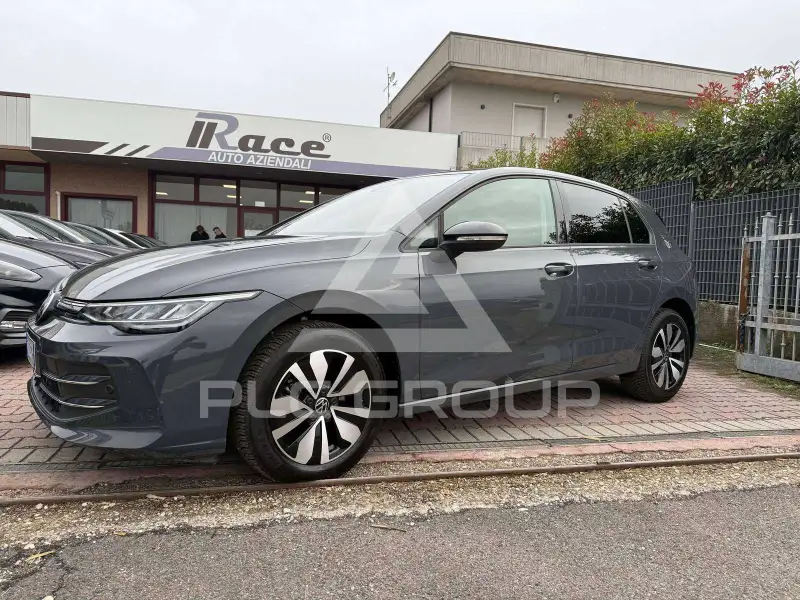2025 Volkswagen GOLF