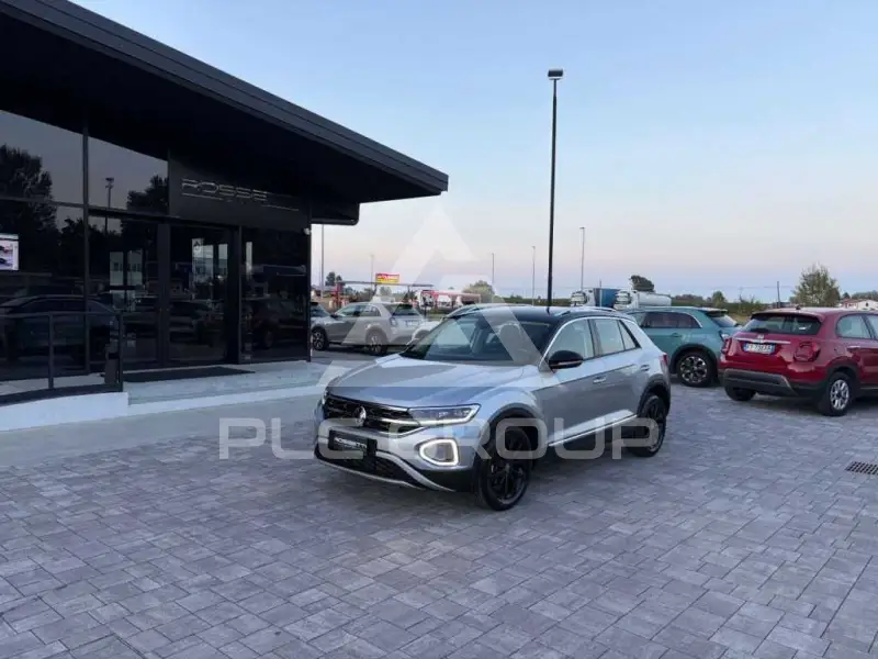 2025 Volkswagen T-Roc