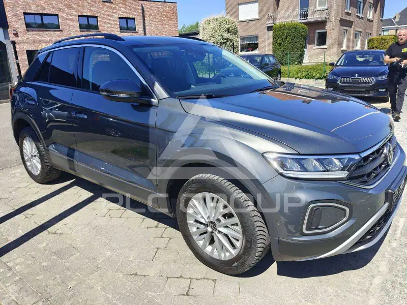 2025 Volkswagen T-Roc