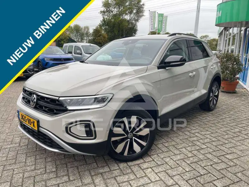 2025 Volkswagen T-Roc