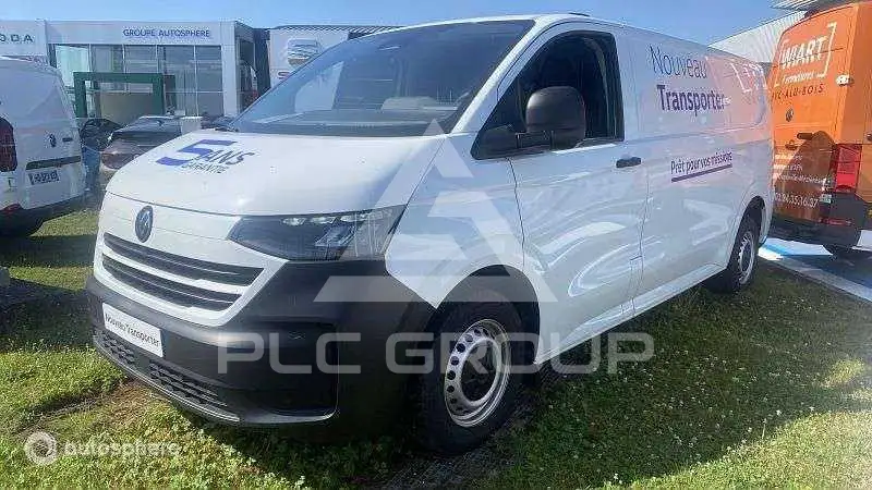 2025 Volkswagen Transporter
